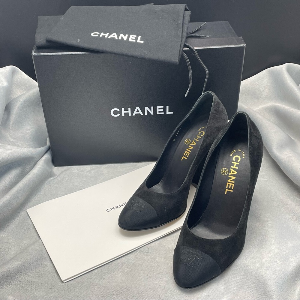 Chanel Black Suede CC Pumps with Pearl-Trim